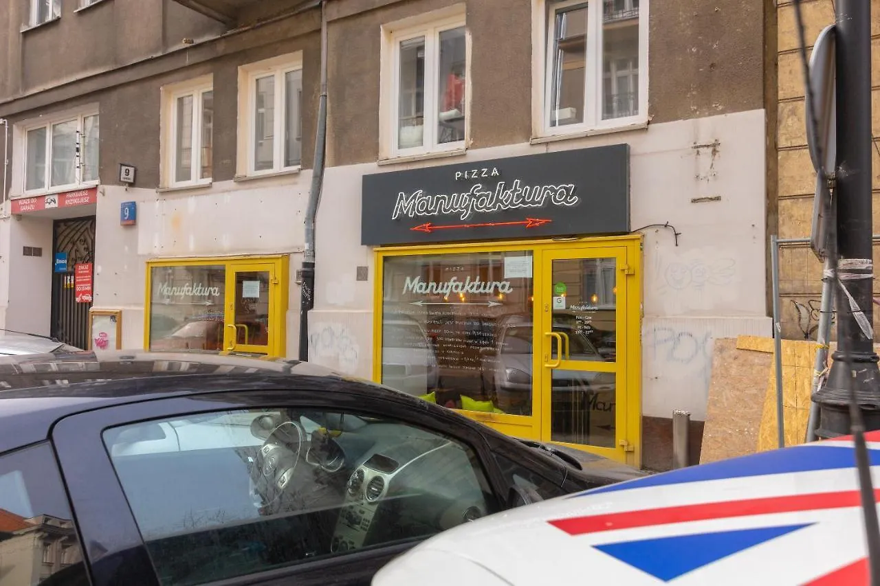 Metro Politechnika Vintage Apartment 바르샤바 0*,